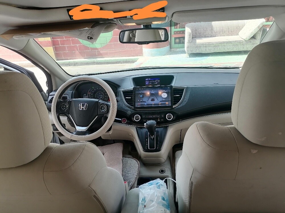 HONDA CRV - 8