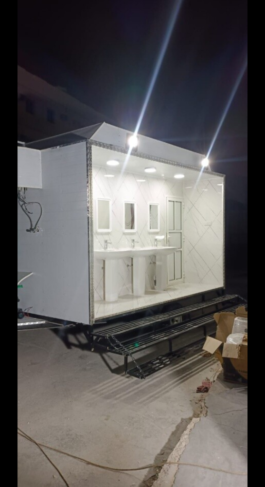 Caravans kitchen toilet - 1