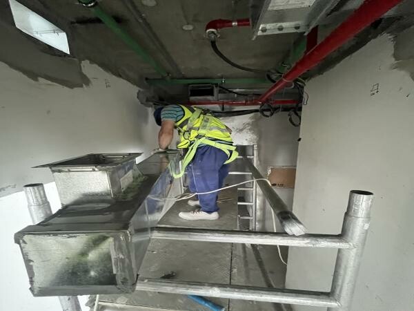 Ducting subcontractor - 11