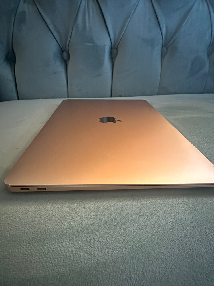 MacBook Air - 2