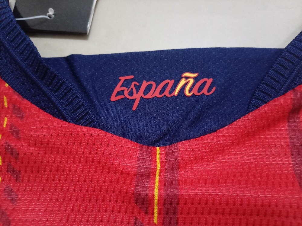 brand new spain men's jersey - 3