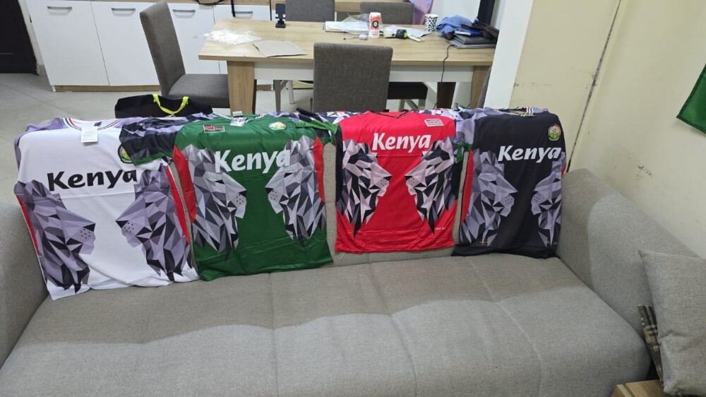 football jersey and Kenyan jersey - 24