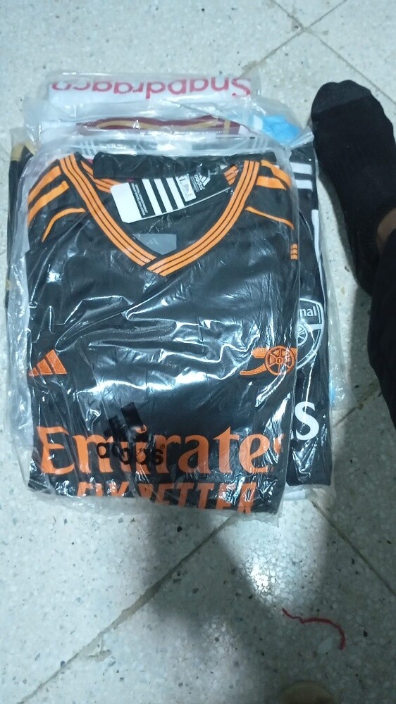 football jersey and Kenyan jersey - 5