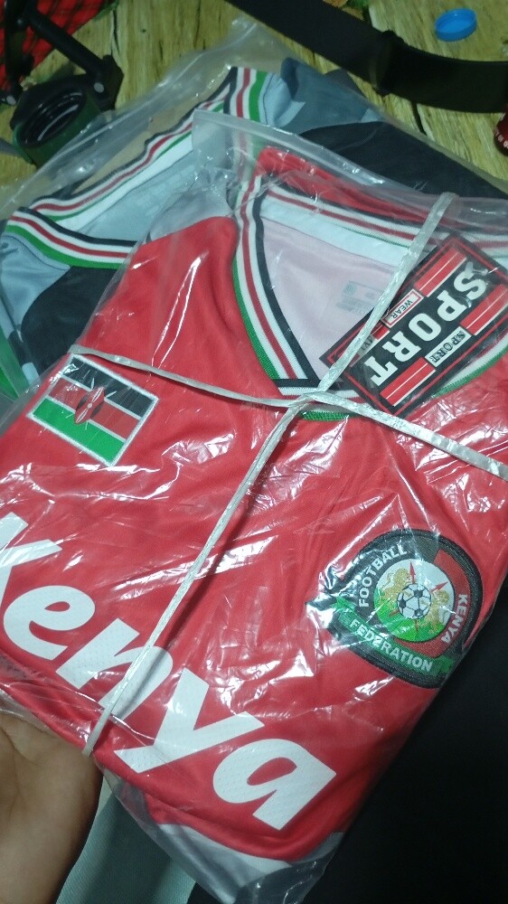 football jersey and Kenyan jersey - 17