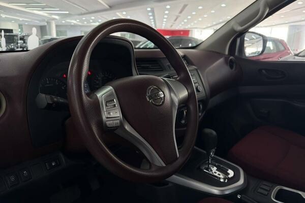NISSAN NAVARA 4X2 AT 2020 48082KM - 5