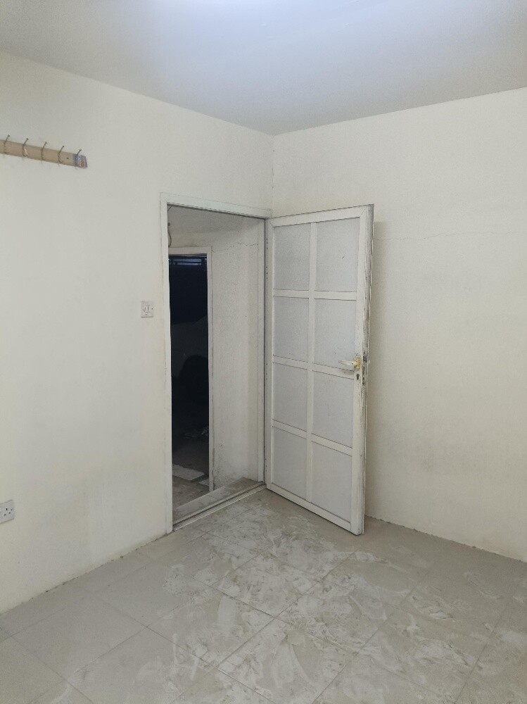 one room   Meazer - 1