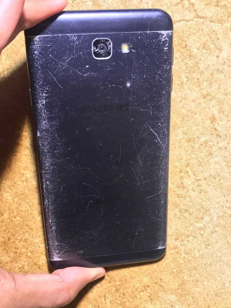 Samsung Galaxy J7 Prime - 5