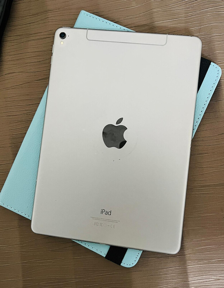 iPad Pro 9.7 inches 128gb  - 3