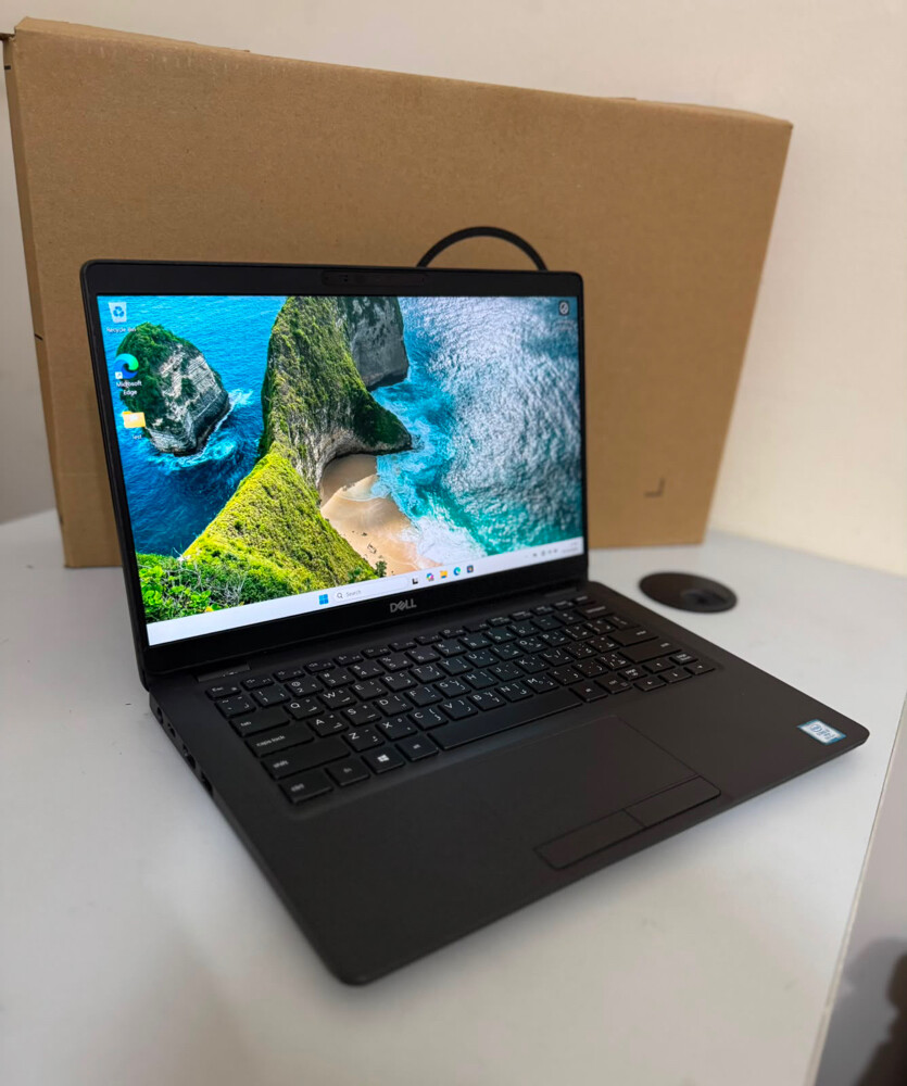 Dell Latitude 5300 i7 USA orignal  - 6