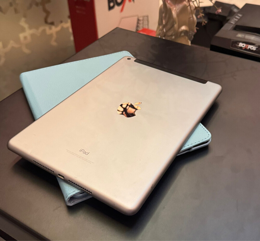 iPad Air 2 64GB USA warranty  - 5