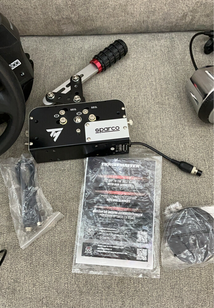thrust master T 300 full bundle - 4