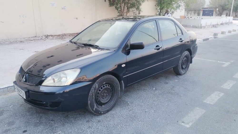 Mitsubishi lancer - 2