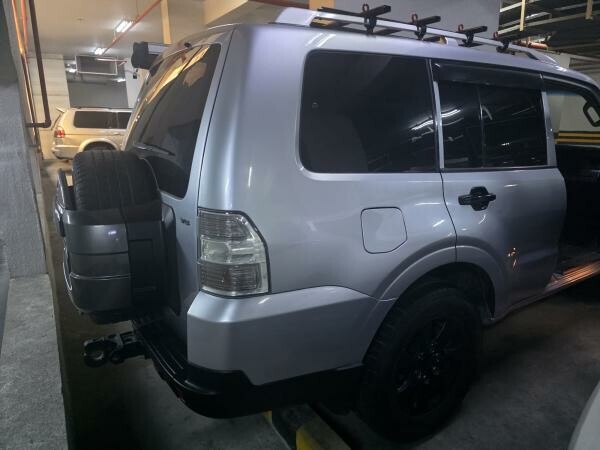 Mitsubishi PAJERO 2009 - 4