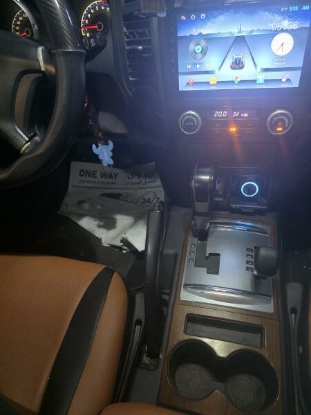Mitsubishi PAJERO 2009 - 7