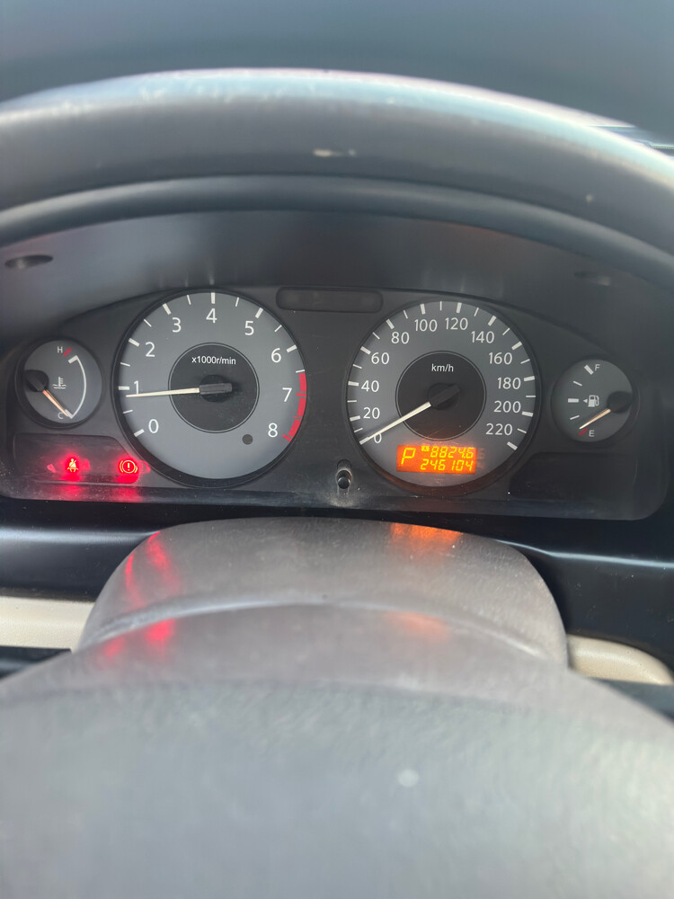 Nissan sunny 2012 for sale - 9