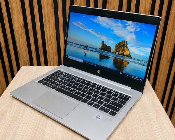 HP ProBook 430 G7 8GB 256GB - 1