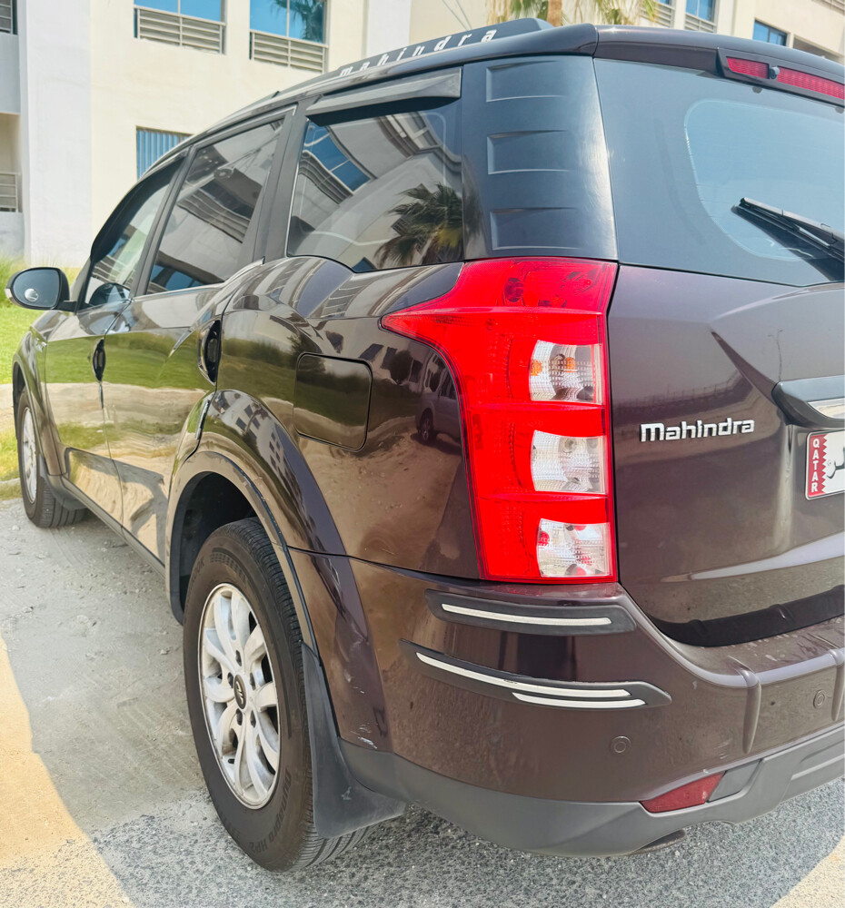 Mahindra XUV 500, 2018 W10 - 10