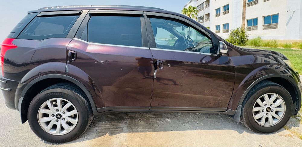 Mahindra XUV 500, 2018 W10 - 6