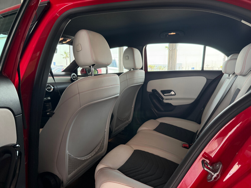 Mercedes E 200 / 2018 Cutter 69000 - 4