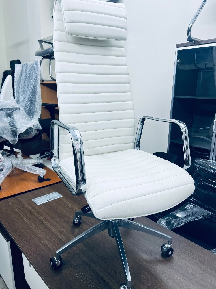 Used office furniture buy sell - 22