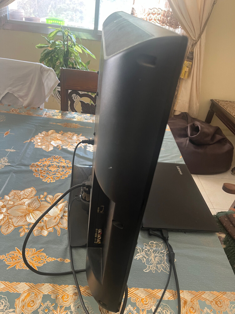 للبيع تلفزيون ال جي ٣٢ بوصه - 4