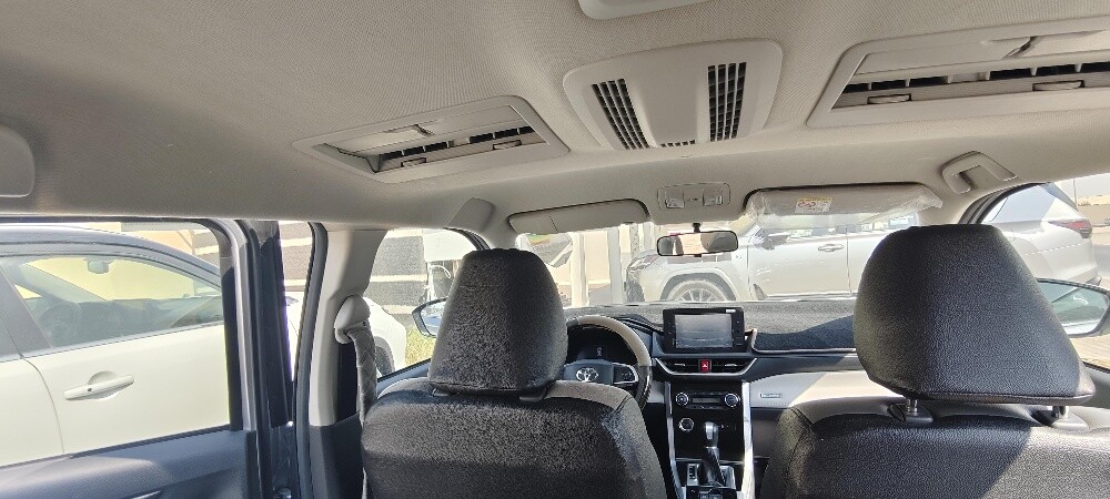 Toyota Veloz 2025 | 1.5L | 7-Seater - 6
