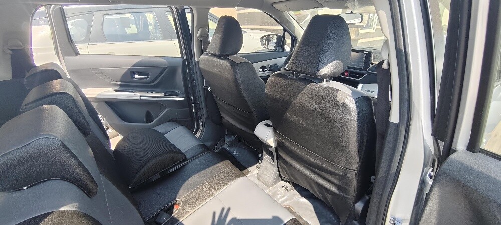 Toyota Veloz 2025 | 1.5L | 7-Seater - 5