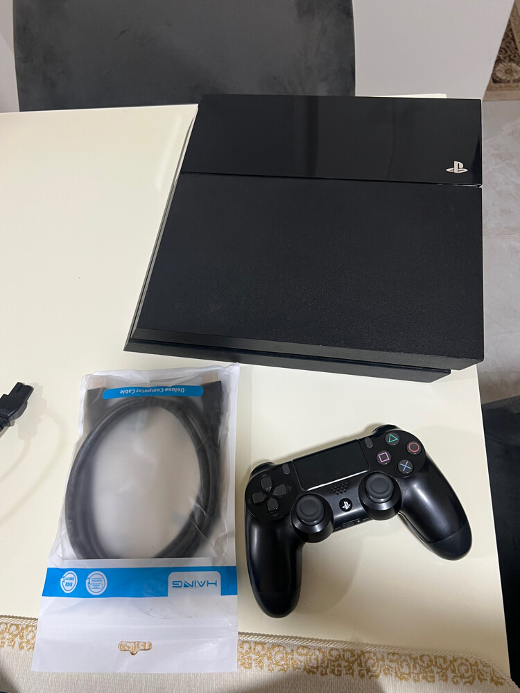 sony 4 very clean - 3