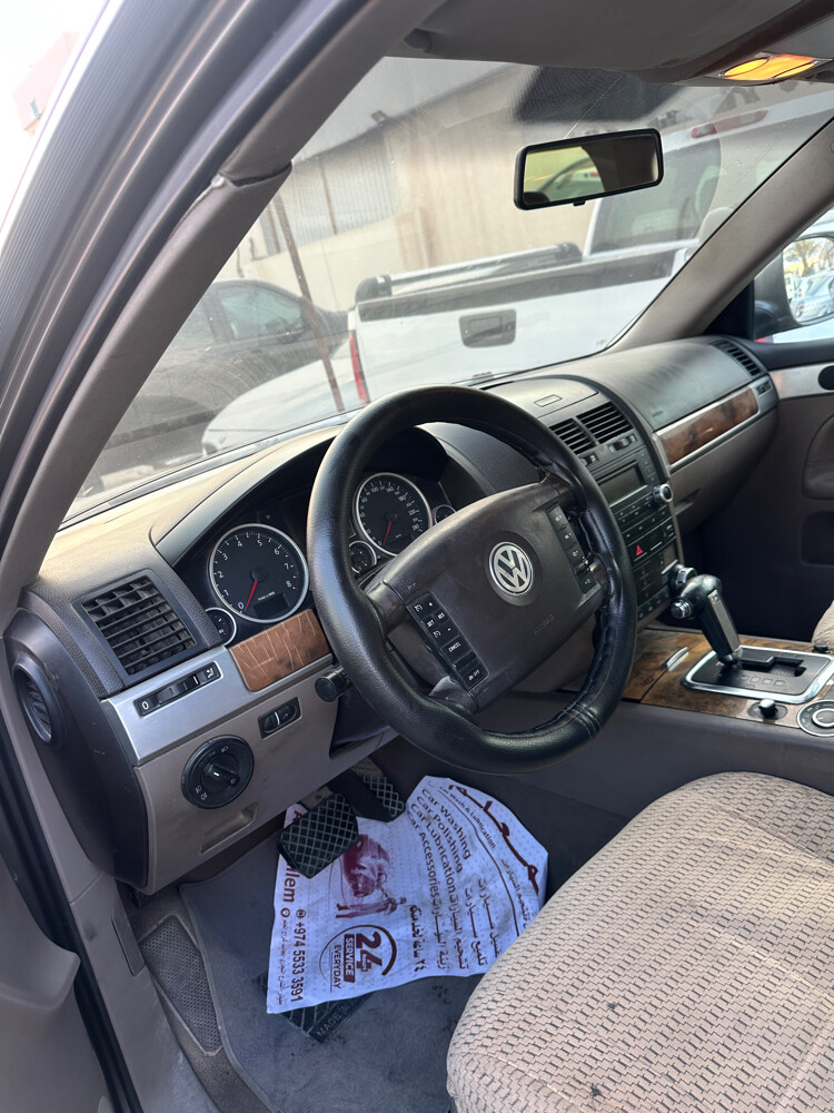 Volkswagen Touareg all parts availa - 3