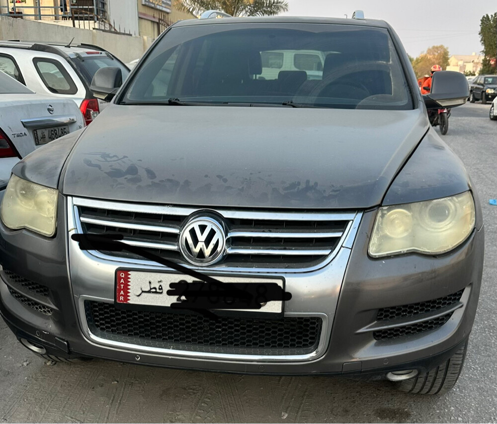 Volkswagen Touareg all parts availa - 2