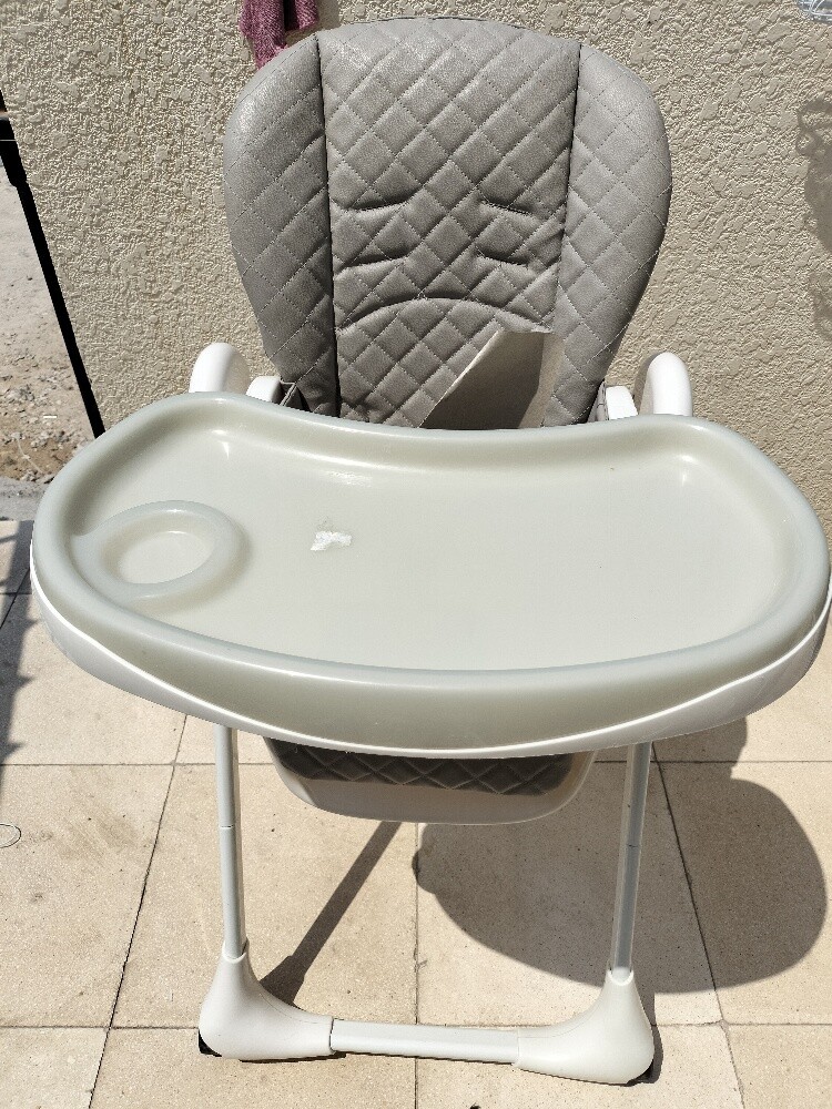 baby chair all good condition - 1