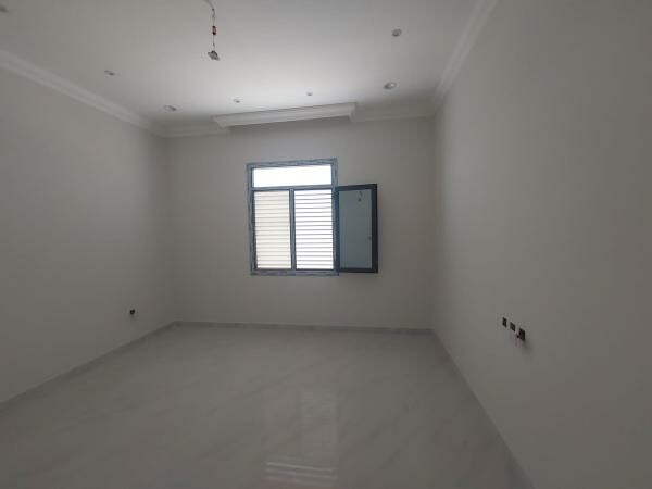 For Sale|B.New 7bhk Villa| Muraikh - 10