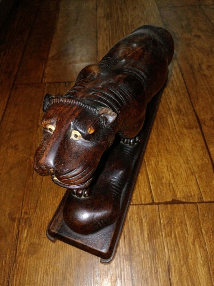 wood tiger antique - 1
