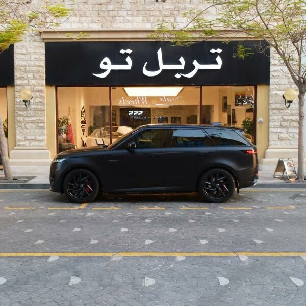 رنج روفر سبورت فيرست ادشن 2023 - 10