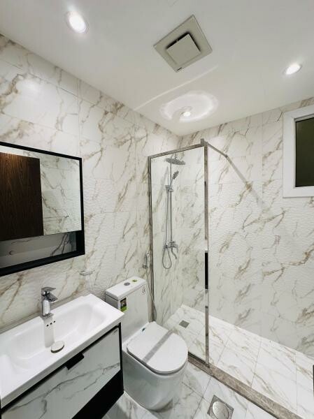 NEW 2BR APARTMENT | MADINAT KHALIFA - 14