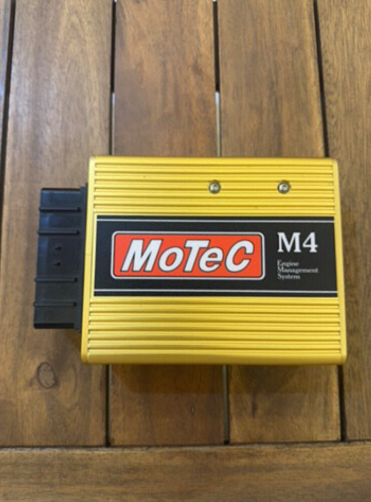 MoTec  - 1