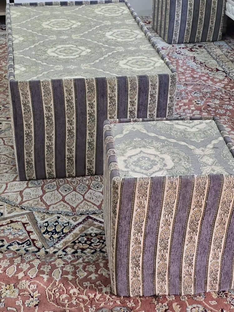 طقم كراسي مجلس مع طاولات - 8