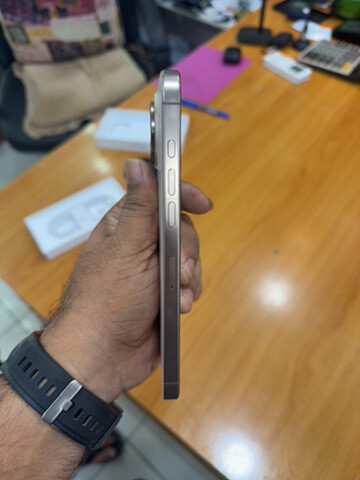iPhone 16 pro max 256gb - 3