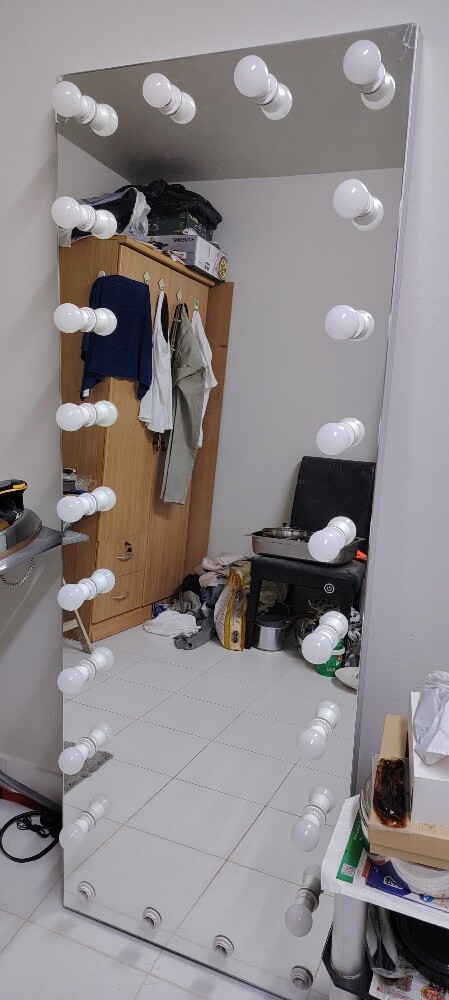 Make up mirror - 11