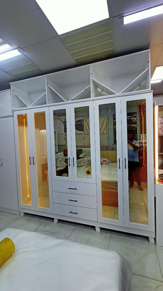 Royal Nest Furniture Showroom - 1