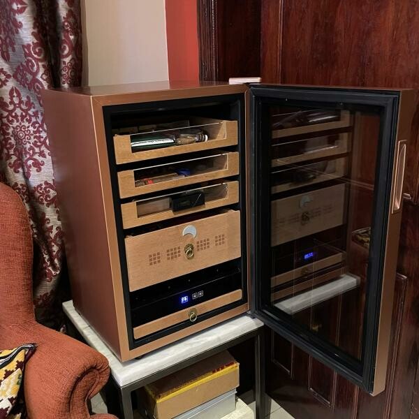 Cigar Humidor - 2