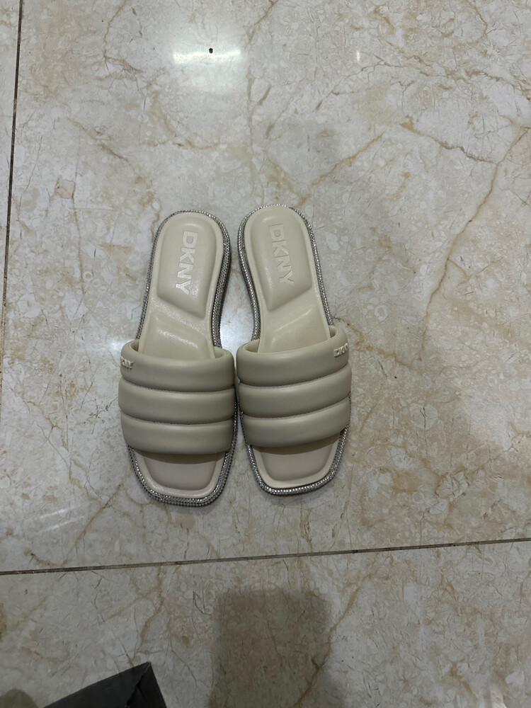 original DKNY - 4