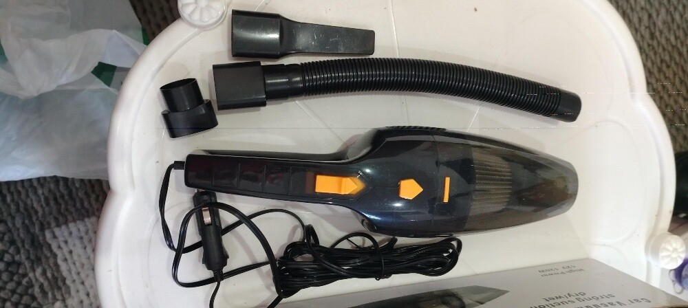 car vacuum cleaner like new - 2