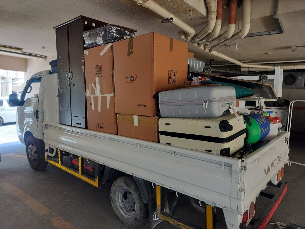 moving Shifting 74420289 - 6