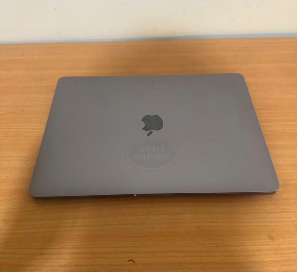 Apple MacBook Pro 2016 toucbar USA - 2