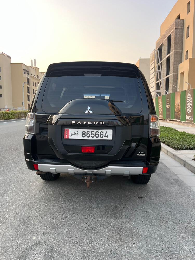 Pajero 2016, GLS 6 cyl, 178,000 km - 3
