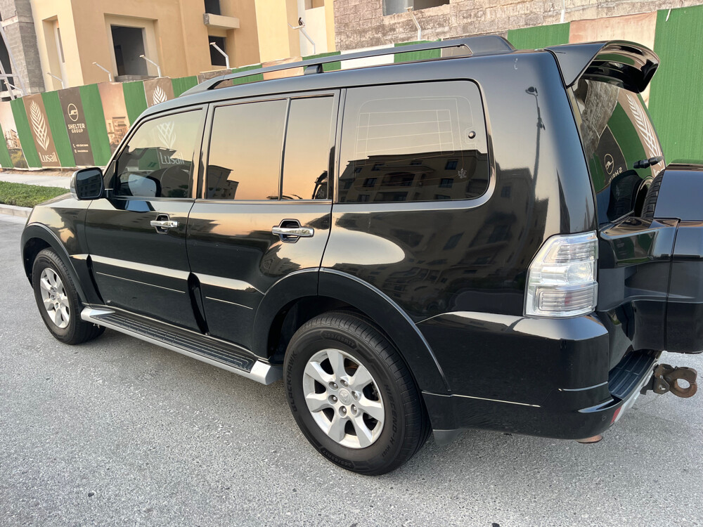 Pajero 2016, GLS 6 cyl, 178,000 km - 4