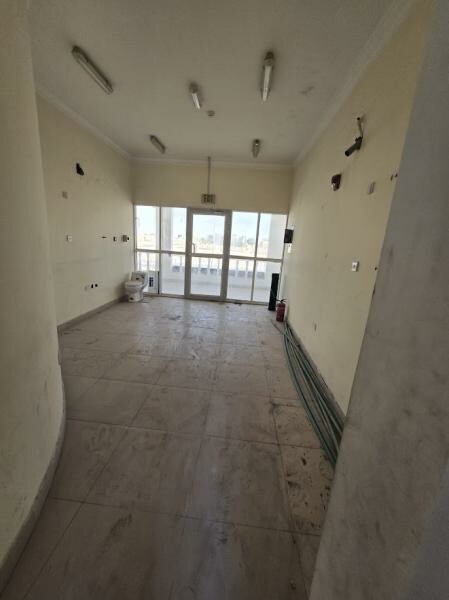Commercial shops for rent in Al Mas - 5
