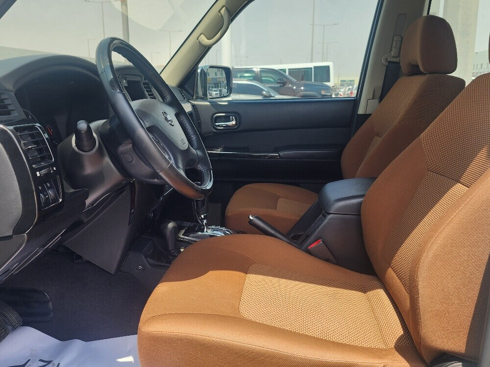 Nissan Super Safari 2022 white  - 9
