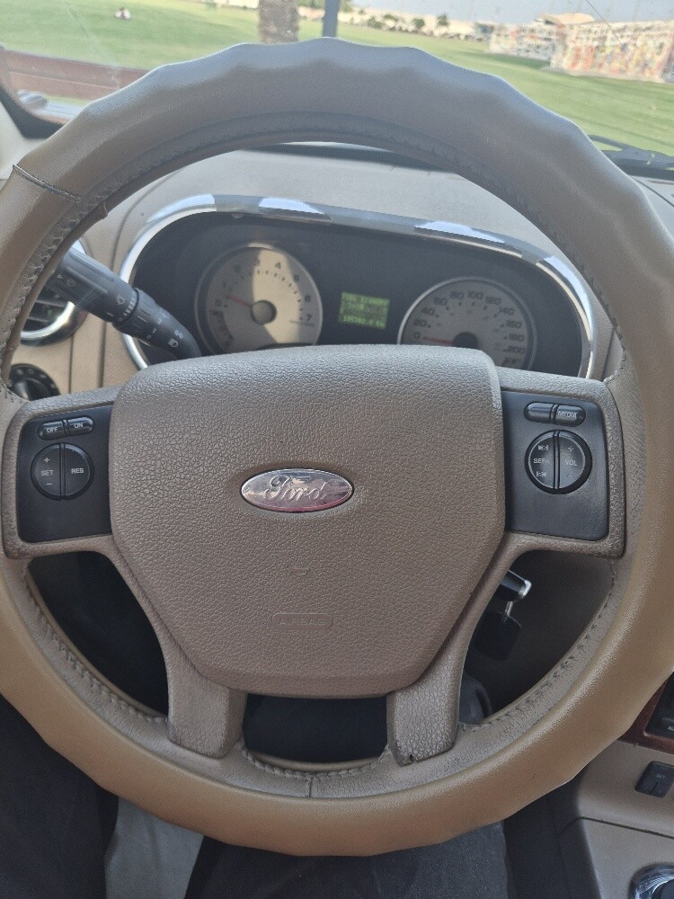Ford explorer Full option 2009 - 10